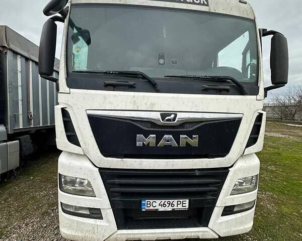 Білий МАН ТГКС, об'ємом двигуна 12.42 л та пробігом 515 тис. км за 28000 $, фото 1 на Automoto.ua