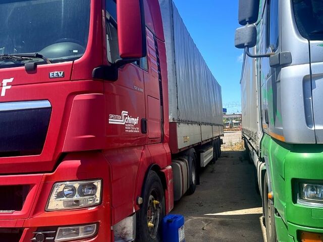 Червоний МАН ТГКС, об'ємом двигуна 14.8 л та пробігом 850 тис. км за 35000 $, фото 1 на Automoto.ua