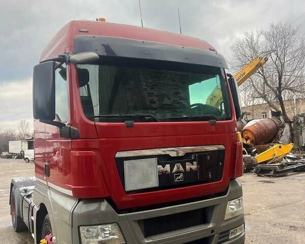 Красный МАН ТГКС, объемом двигателя 10.52 л и пробегом 980 тыс. км за 18100 $, фото 1 на Automoto.ua