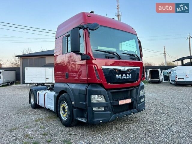 Красный МАН ТГКС, объемом двигателя 10.5 л и пробегом 651 тыс. км за 18500 $, фото 1 на Automoto.ua