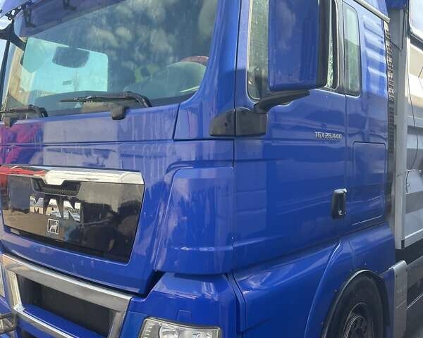 Синий МАН ТГКС, объемом двигателя 10.52 л и пробегом 880 тыс. км за 35000 $, фото 1 на Automoto.ua