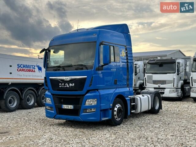 Синий МАН ТГКС, объемом двигателя 12.4 л и пробегом 750 тыс. км за 23500 $, фото 1 на Automoto.ua