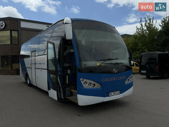 Белый МАН Ayats, объемом двигателя 6.9 л и пробегом 300 тыс. км за 34900 $, фото 1 на Automoto.ua