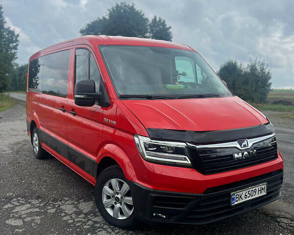 Красный МАН TGE, объемом двигателя 2 л и пробегом 140 тыс. км за 33700 $, фото 1 на Automoto.ua