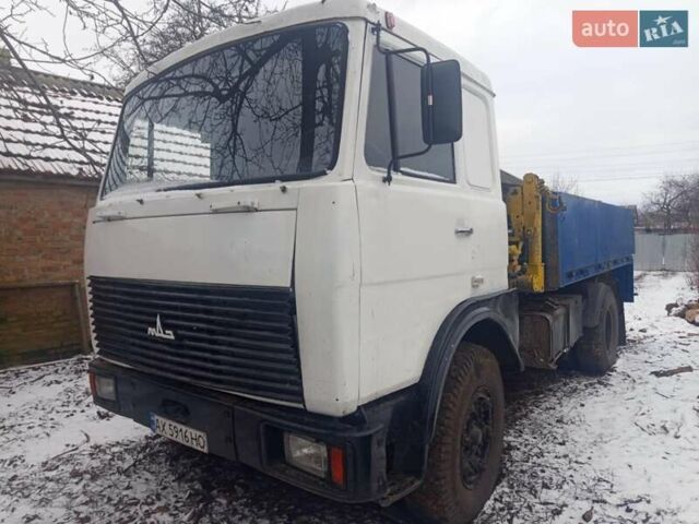 Белый МАЗ 35337, объемом двигателя 5 л и пробегом 156 тыс. км за 10500 $, фото 1 на Automoto.ua