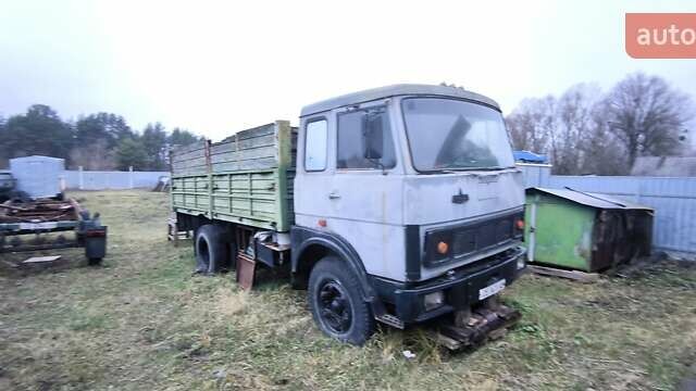 Серый МАЗ 354203, объемом двигателя 6 л и пробегом 1000 тыс. км за 1300 $, фото 1 на Automoto.ua