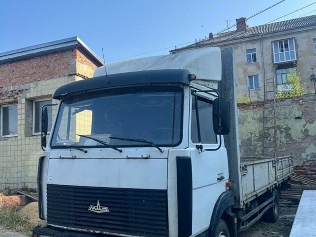 Белый МАЗ 437040, объемом двигателя 4.75 л и пробегом 300 тыс. км за 4500 $, фото 1 на Automoto.ua