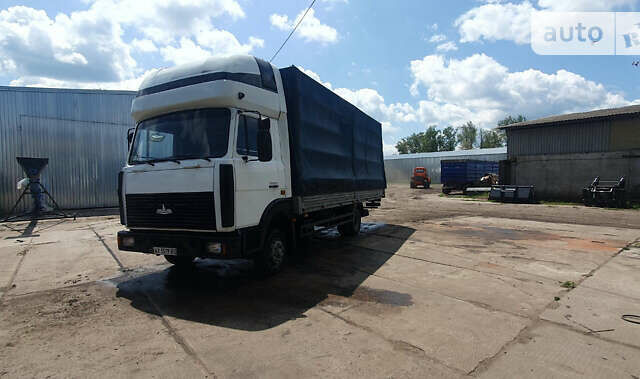 Белый МАЗ 437041, объемом двигателя 4.75 л и пробегом 247 тыс. км за 9000 $, фото 1 на Automoto.ua