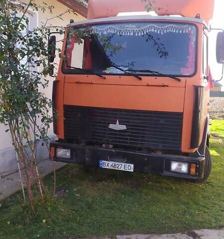 Оранжевый МАЗ 437041, объемом двигателя 4.75 л и пробегом 325 тыс. км за 2350 $, фото 1 на Automoto.ua