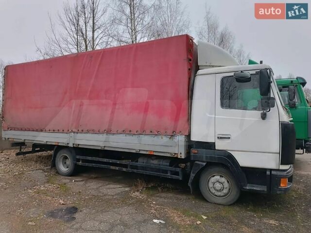 Белый МАЗ 437141, объемом двигателя 4.6 л и пробегом 375 тыс. км за 2600 $, фото 1 на Automoto.ua