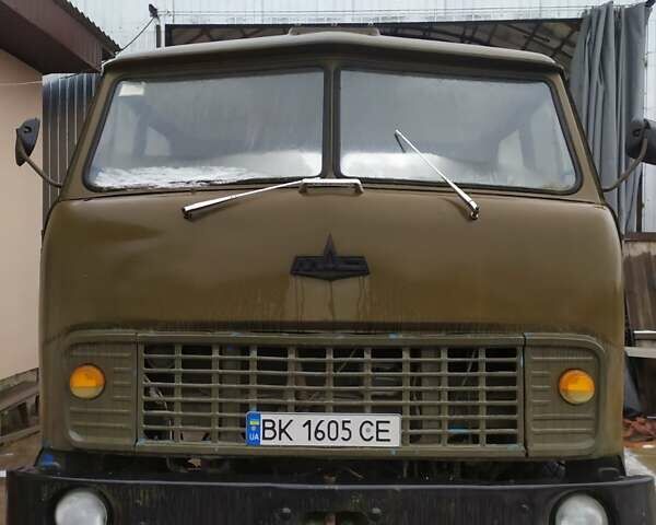 Зеленый МАЗ 509, объемом двигателя 11.15 л и пробегом 1 тыс. км за 16000 $, фото 1 на Automoto.ua