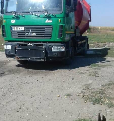 Зеленый МАЗ 5336, объемом двигателя 6 л и пробегом 164 тыс. км за 18000 $, фото 1 на Automoto.ua