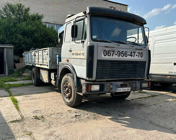 Сірий МАЗ 53366, об'ємом двигуна 14.86 л та пробігом 440 тис. км за 7600 $, фото 1 на Automoto.ua