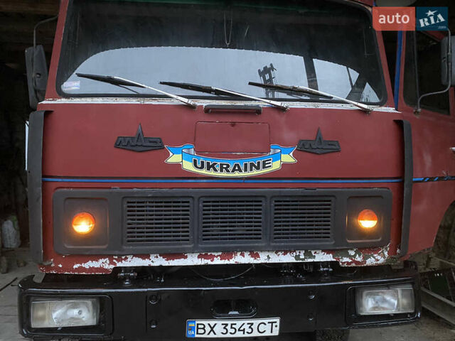 Красный МАЗ 53371, объемом двигателя 11.2 л и пробегом 350 тыс. км за 5400 $, фото 1 на Automoto.ua