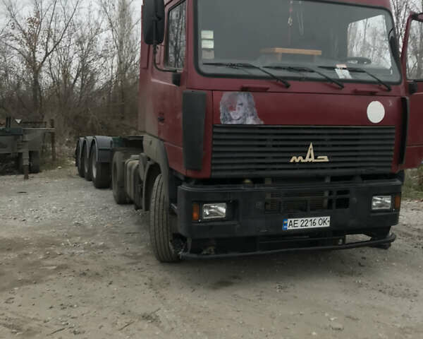 Красный МАЗ 544008, объемом двигателя 12 л и пробегом 500 тыс. км за 4000 $, фото 1 на Automoto.ua