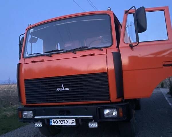 МАЗ 5516, объемом двигателя 14.9 л и пробегом 210 тыс. км за 18000 $, фото 1 на Automoto.ua
