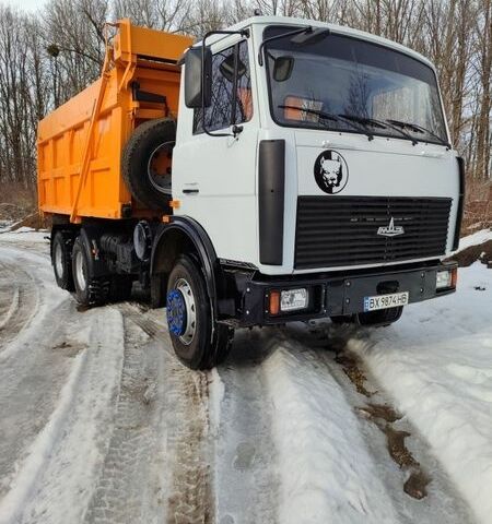 Белый МАЗ 551605, объемом двигателя 14.86 л и пробегом 200 тыс. км за 24000 $, фото 1 на Automoto.ua