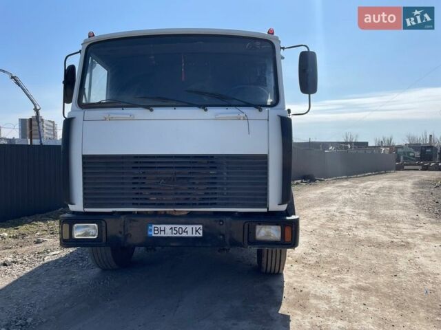 Белый МАЗ 551605, объемом двигателя 14.86 л и пробегом 409 тыс. км за 12500 $, фото 1 на Automoto.ua