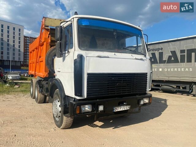 Белый МАЗ 551608, объемом двигателя 0 л и пробегом 300 тыс. км за 13800 $, фото 1 на Automoto.ua