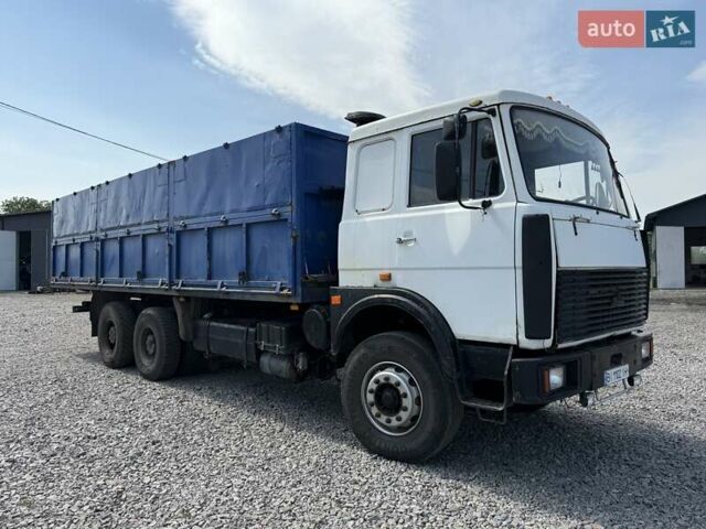 Белый МАЗ 630305, объемом двигателя 14.86 л и пробегом 200 тыс. км за 7800 $, фото 1 на Automoto.ua
