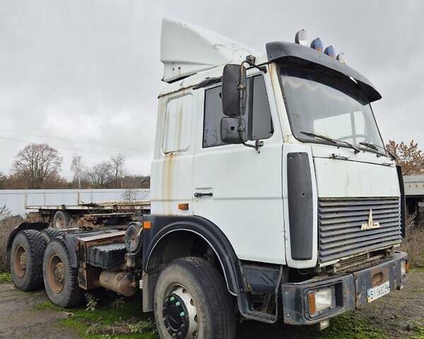 Белый МАЗ 642208, объемом двигателя 14.86 л и пробегом 320 тыс. км за 7000 $, фото 1 на Automoto.ua