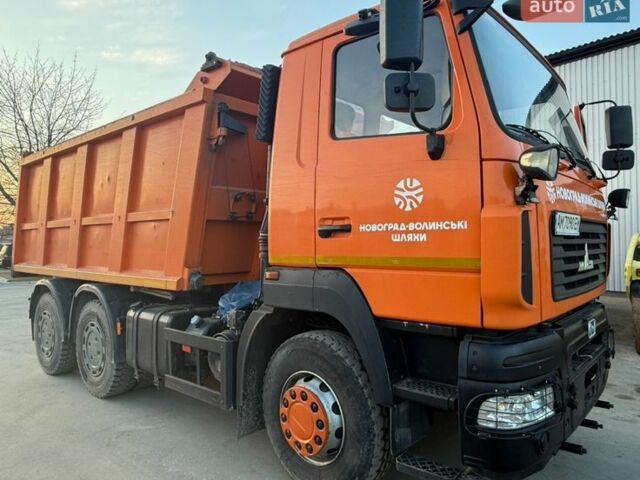 Оранжевый МАЗ 6501C5, объемом двигателя 0 л и пробегом 120 тыс. км за 43000 $, фото 1 на Automoto.ua