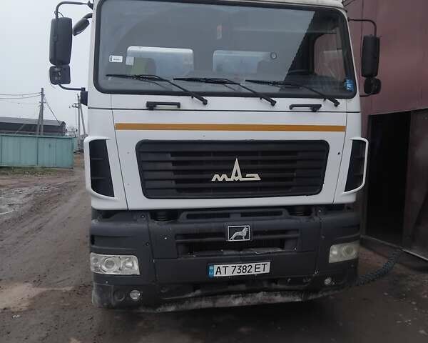 МАЗ 6516В8, объемом двигателя 0 л и пробегом 201 тыс. км за 34500 $, фото 1 на Automoto.ua