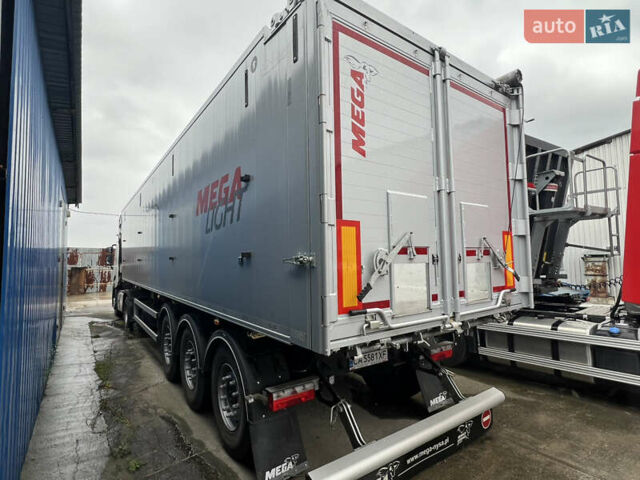 Чорний МЕГА MNL, об'ємом двигуна 0 л та пробігом 5 тис. км за 52000 $, фото 1 на Automoto.ua
