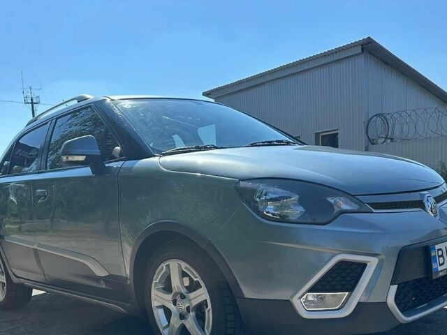 Сірий МГ 3 Крос, об'ємом двигуна 1.5 л та пробігом 61 тис. км за 6000 $, фото 1 на Automoto.ua