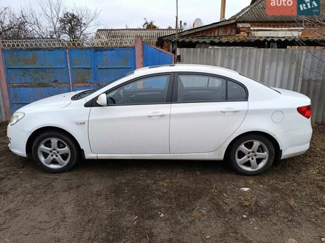 Білий МГ 350, об'ємом двигуна 1.5 л та пробігом 161 тис. км за 4500 $, фото 1 на Automoto.ua