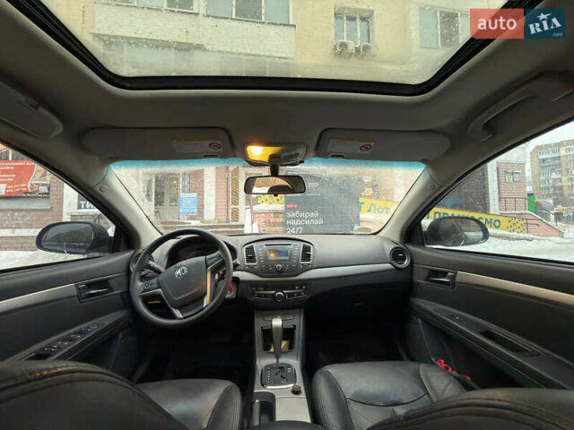 Чорний МГ 350, об'ємом двигуна 1.5 л та пробігом 120 тис. км за 6100 $, фото 1 на Automoto.ua