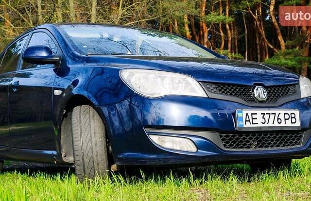 Синий МГ 350, объемом двигателя 1.5 л и пробегом 115 тыс. км за 4700 $, фото 1 на Automoto.ua