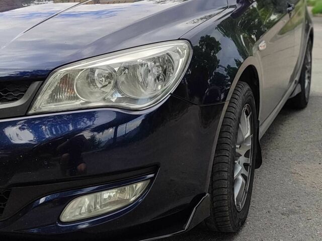 Синій МГ 350, об'ємом двигуна 1.5 л та пробігом 126 тис. км за 4800 $, фото 1 на Automoto.ua