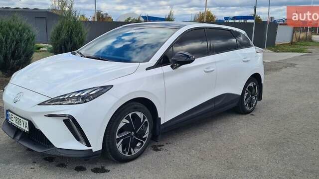 Белый МГ 4, объемом двигателя 0 л и пробегом 22 тыс. км за 18050 $, фото 1 на Automoto.ua