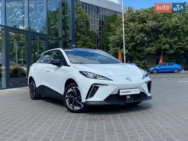 Белый МГ 4, объемом двигателя 0 л и пробегом 8 тыс. км за 20500 $, фото 1 на Automoto.ua