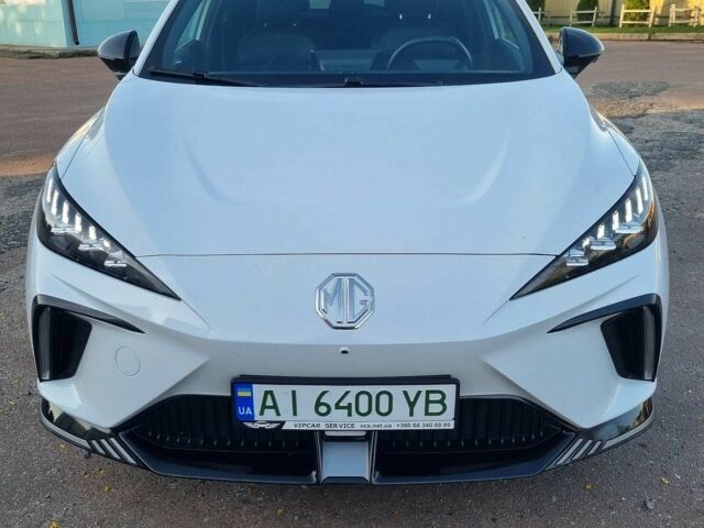 Білий МГ 4, об'ємом двигуна 0 л та пробігом 35 тис. км за 19200 $, фото 1 на Automoto.ua
