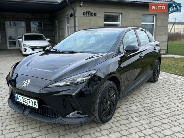 Черный МГ 4, объемом двигателя 0 л и пробегом 29 тыс. км за 17950 $, фото 1 на Automoto.ua