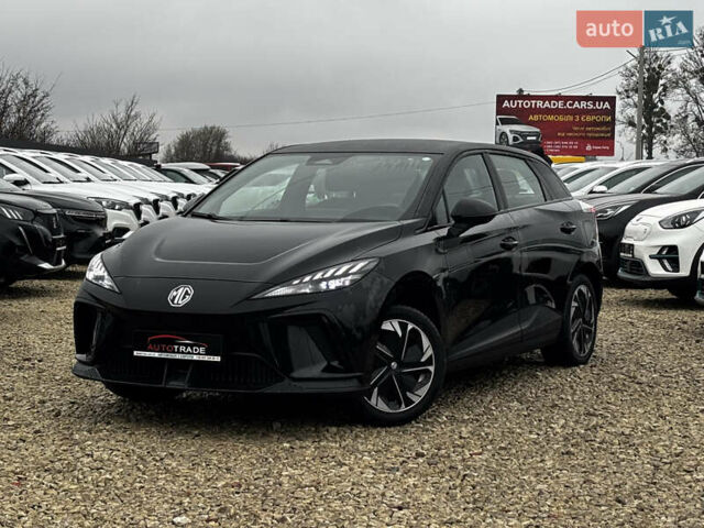 Черный МГ 4, объемом двигателя 0 л и пробегом 46 тыс. км за 16450 $, фото 1 на Automoto.ua