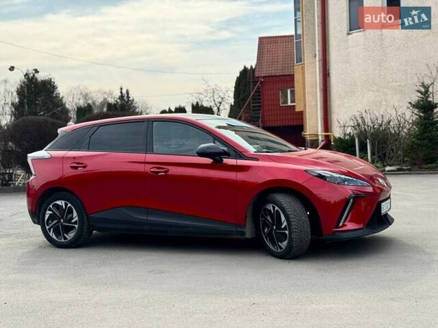Красный МГ 4, объемом двигателя 0 л и пробегом 45 тыс. км за 17700 $, фото 1 на Automoto.ua