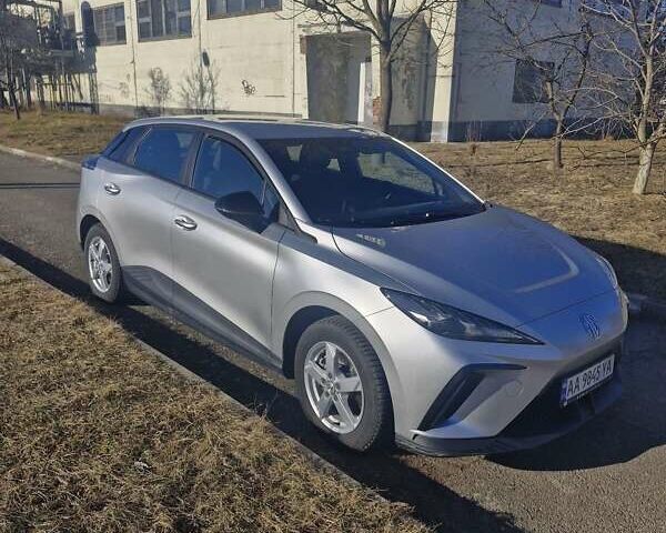 Серый МГ 4, объемом двигателя 0 л и пробегом 40 тыс. км за 15300 $, фото 1 на Automoto.ua