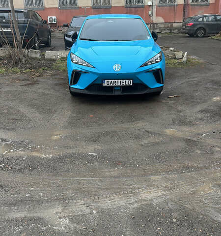 Синий МГ 4, объемом двигателя 0 л и пробегом 44 тыс. км за 18000 $, фото 1 на Automoto.ua