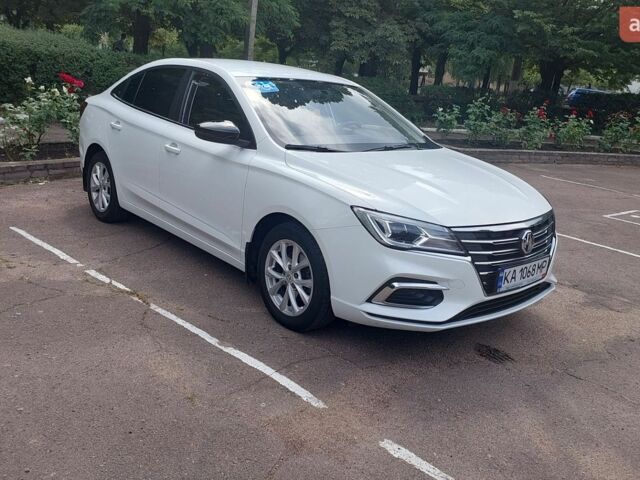 Белый МГ 5, объемом двигателя 1.5 л и пробегом 51 тыс. км за 11500 $, фото 1 на Automoto.ua