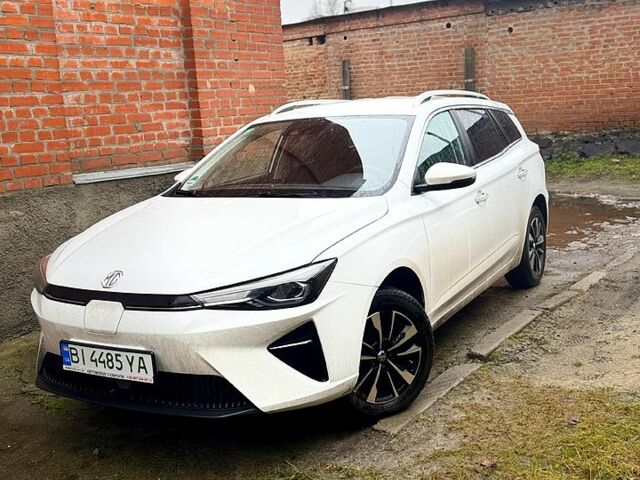 Білий МГ 5, об'ємом двигуна 52 л та пробігом 30 тис. км за 16500 $, фото 1 на Automoto.ua