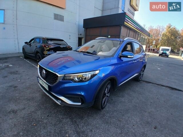 Синий МГ 5, объемом двигателя 0 л и пробегом 55 тыс. км за 12700 $, фото 1 на Automoto.ua