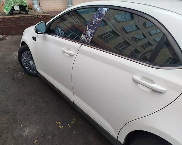 Білий МГ 550, об'ємом двигуна 1.8 л та пробігом 197 тис. км за 5500 $, фото 1 на Automoto.ua