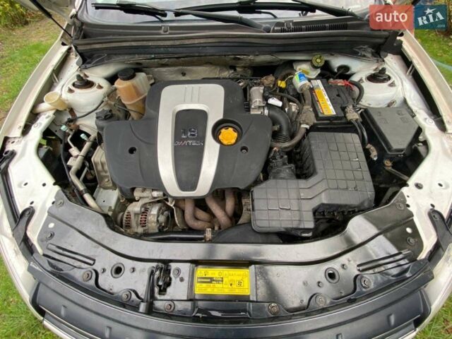 Білий МГ 550, об'ємом двигуна 1.8 л та пробігом 265 тис. км за 7500 $, фото 1 на Automoto.ua