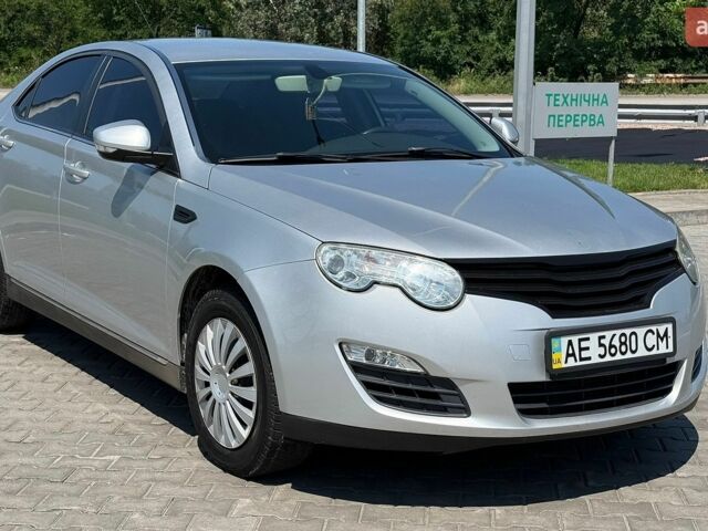 Сірий МГ 550, об'ємом двигуна 1.8 л та пробігом 215 тис. км за 4800 $, фото 1 на Automoto.ua