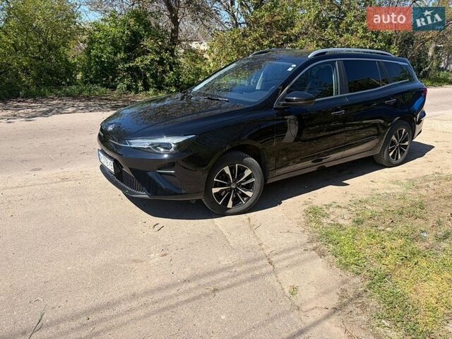 Черный МГ 5 EV, объемом двигателя 0 л и пробегом 44 тыс. км за 16500 $, фото 1 на Automoto.ua