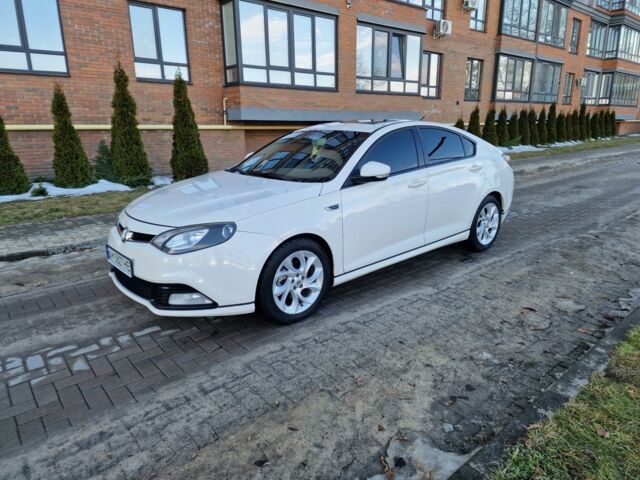 Белый МГ 6, объемом двигателя 1.8 л и пробегом 146 тыс. км за 4600 $, фото 1 на Automoto.ua