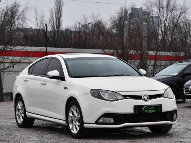 Білий МГ 6, об'ємом двигуна 0 л та пробігом 203 тис. км за 5550 $, фото 1 на Automoto.ua
